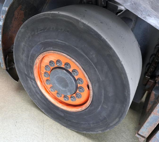 Chariot élévateur à gaz Linde H 35 T 393: photos 6