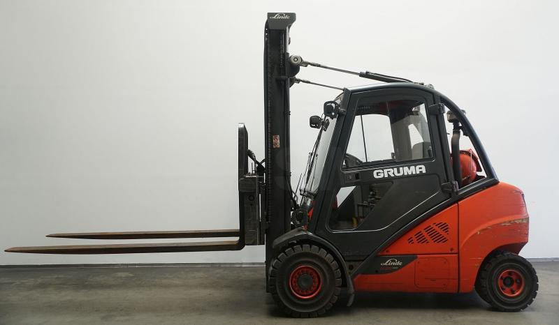 Linde H 35 T EVO 393-02 - Chariot élévateur à gaz: photos 4 Linde H 35 T EVO 393-02 - Chariot élévateur à gaz: photos 4
