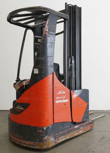 Linde R 14 X 116-03 - Chariot à mât rétractable: photos 1 Linde R 14 X 116-03 - Chariot à mât rétractable: photos 1