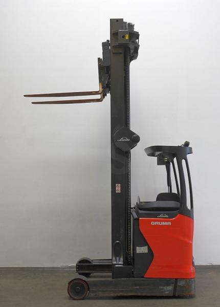 Linde R 16 HD 1120 - Chariot à mât rétractable: photos 4 Linde R 16 HD 1120 - Chariot à mât rétractable: photos 4