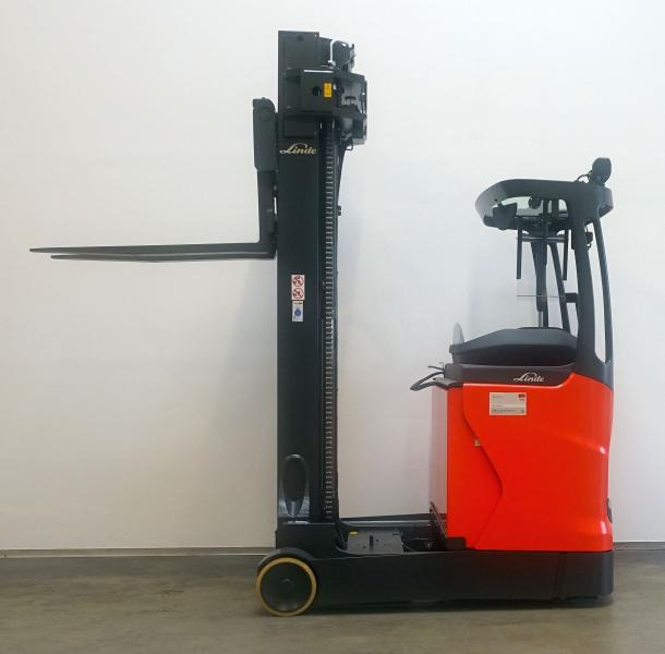 Linde R 16 HD 1120 - Chariot à mât rétractable: photos 4 Linde R 16 HD 1120 - Chariot à mât rétractable: photos 4