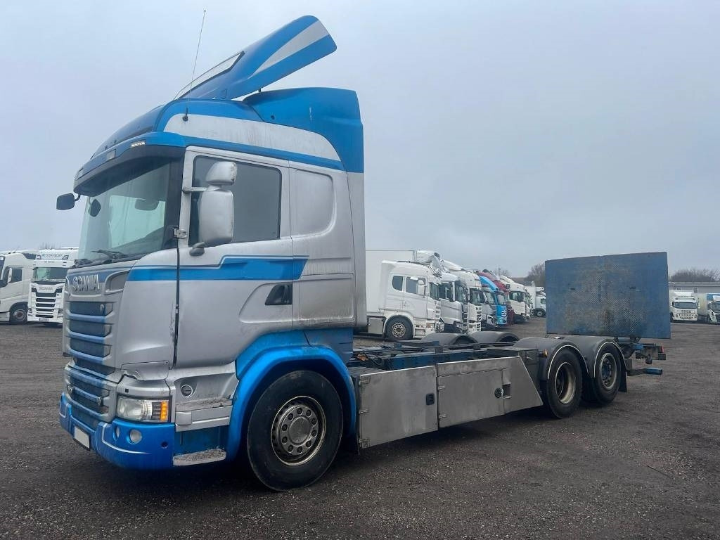 Scania R580 LB 6X2*4 MNB Serie 4022 - Châssis cabine: photos 1 Scania R580 LB 6X2*4 MNB Serie 4022 - Châssis cabine: photos 1