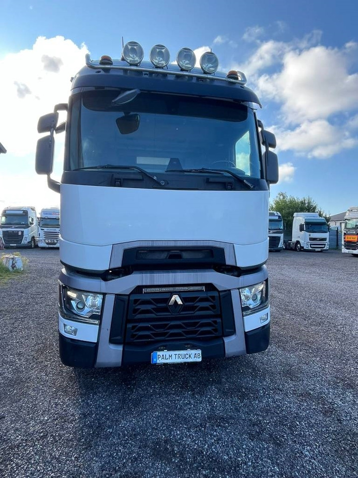 Renault T serie nr 0153 - Tracteur routier: photos 2 Renault T serie nr 0153 - Tracteur routier: photos 2