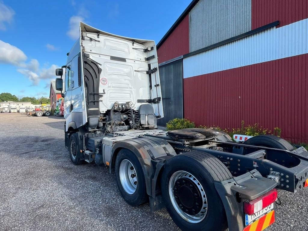 Renault T serie nr 0153 - Tracteur routier: photos 4 Renault T serie nr 0153 - Tracteur routier: photos 4
