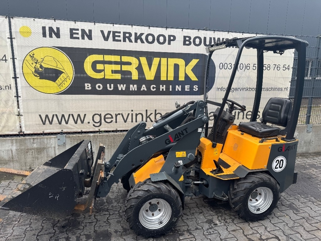 GiANT B204SW - Valet de ferme: photos 2 GiANT B204SW - Valet de ferme: photos 2