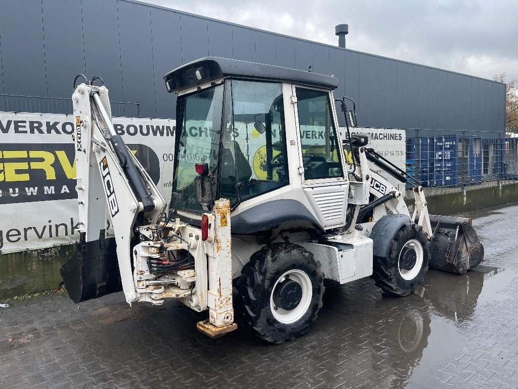 JCB 2 CX - Tractopelle: photos 1 JCB 2 CX - Tractopelle: photos 1