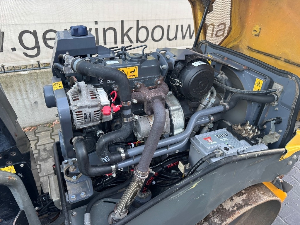 Wacker Neuson RD 18-80 - Rouleau compresseur: photos 4 Wacker Neuson RD 18-80 - Rouleau compresseur: photos 4