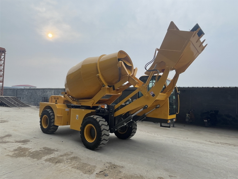 Camion malaxeur neuf QINGDAO PROMISING 3.5CBM Concrete Mixer Truck with Self-Loading Bucket CML350: photos 6 Camion malaxeur neuf QINGDAO PROMISING 3.5CBM Concrete Mixer Truck with Self-Loading Bucket CML350: photos 6