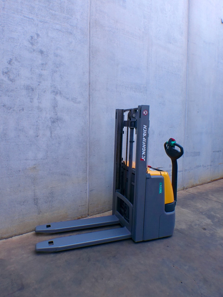 Jungheinrich EJC 110 250 ZT Li-Ion - Gerbeur: photos 2 Jungheinrich EJC 110 250 ZT Li-Ion - Gerbeur: photos 2