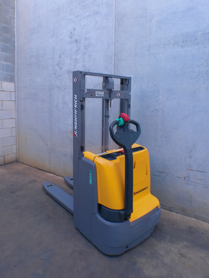 Jungheinrich EJC 110 250 ZT Li-Ion - Gerbeur: photos 1 Jungheinrich EJC 110 250 ZT Li-Ion - Gerbeur: photos 1