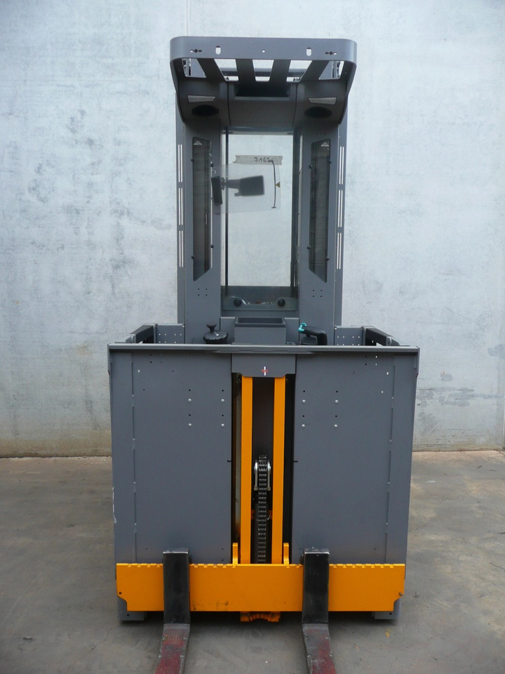 Jungheinrich EKS 310s Z+F 350 ZT - Préparateur de commandes: photos 5 Jungheinrich EKS 310s Z+F 350 ZT - Préparateur de commandes: photos 5