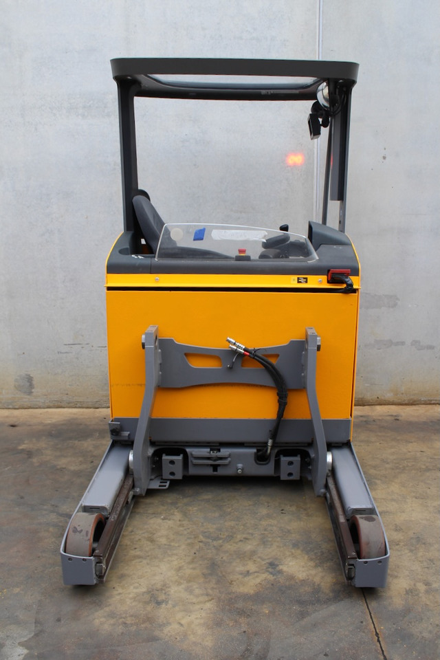 Jungheinrich ETV 216 1025 DZ - Chariot à mât rétractable: photos 5 Jungheinrich ETV 216 1025 DZ - Chariot à mât rétractable: photos 5