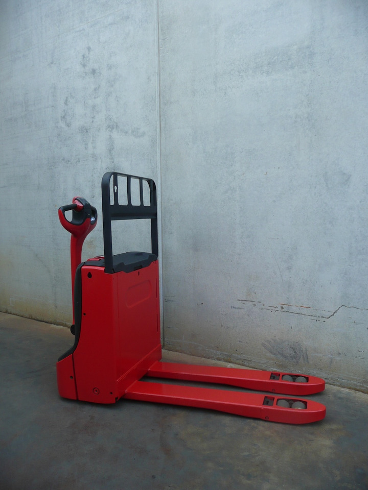 Linde T 16 - Transpalette: photos 4 Linde T 16 - Transpalette: photos 4