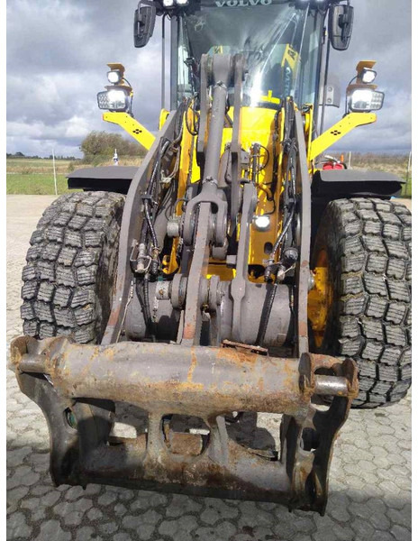 Volvo L 70 H - Chargeuse sur pneus: photos 4 Volvo L 70 H - Chargeuse sur pneus: photos 4