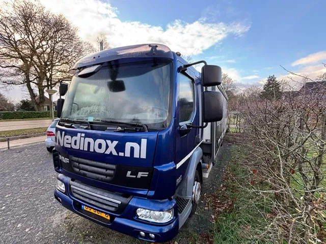 DAF LF 45 210 curtainslider steel transport MOT 04-2026 - Camion à rideaux coulissants: photos 3 DAF LF 45 210 curtainslider steel transport MOT 04-2026 - Camion à rideaux coulissants: photos 3