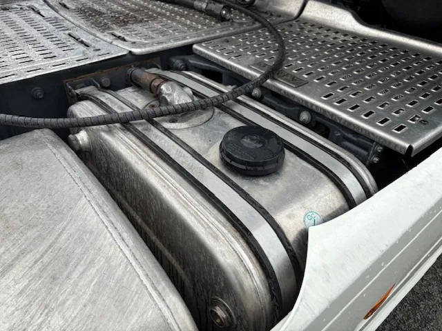 Tracteur routier DAF XF 480 4x2 Euro6 SSC 2-tanks PTO Hydraulic feedpump MOT 03-2026: photos 12