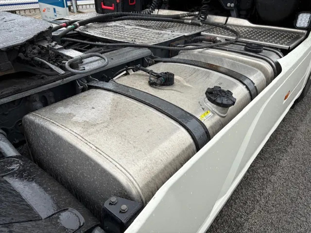 Tracteur routier DAF XF 480 4x2 Euro6 SSC 2-tanks PTO Hydraulic feedpump MOT 03-2026: photos 11