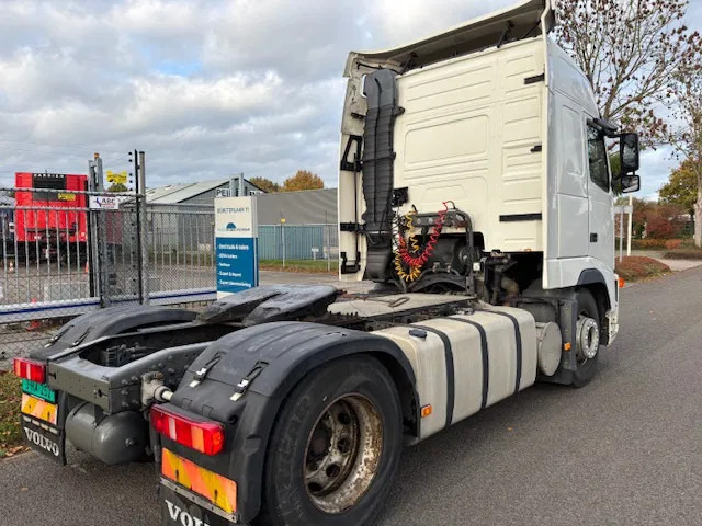 Volvo FH 12.420 E3 4x2T Globetrotter 720.000km!! Analog tacho MOT 06-2026 Tipper - WF hydr. - Tracteur routier: photos 5 Volvo FH 12.420 E3 4x2T Globetrotter 720.000km!! Analog tacho MOT 06-2026 Tipper - WF hydr. - Tracteur routier: photos 5