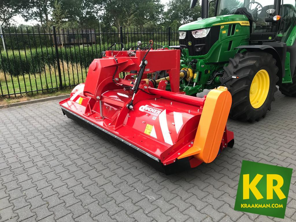 Ducker UM - Faucheuse: photos 1 Ducker UM - Faucheuse: photos 1