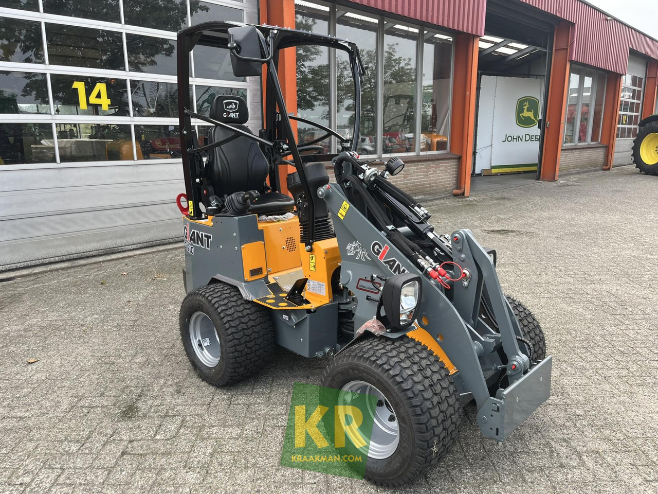Giant G1200 - Valet de ferme: photos 2 Giant G1200 - Valet de ferme: photos 2