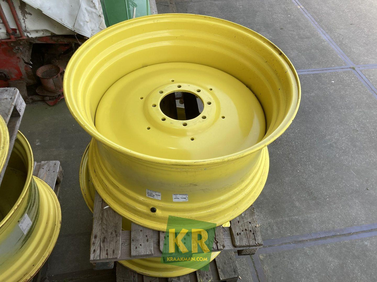 John Deere 18 X 38 velg - Jante pour Tracteur agricole: photos 1 John Deere 18 X 38 velg - Jante pour Tracteur agricole: photos 1