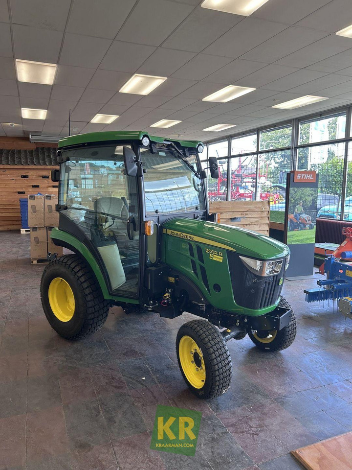 John Deere 2032R - Micro tracteur: photos 4 John Deere 2032R - Micro tracteur: photos 4