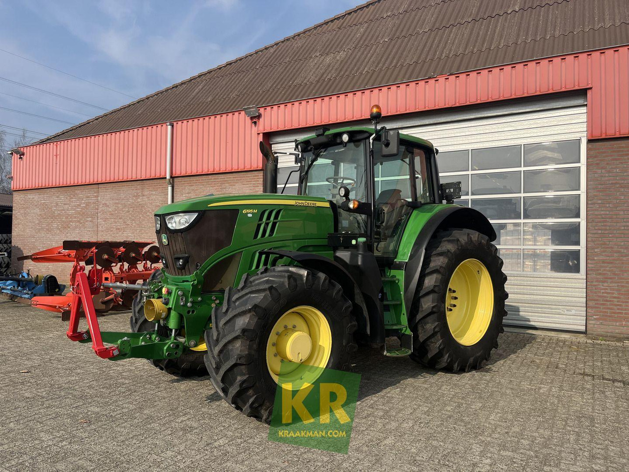 John Deere 6195M - Tracteur agricole: photos 1 John Deere 6195M - Tracteur agricole: photos 1