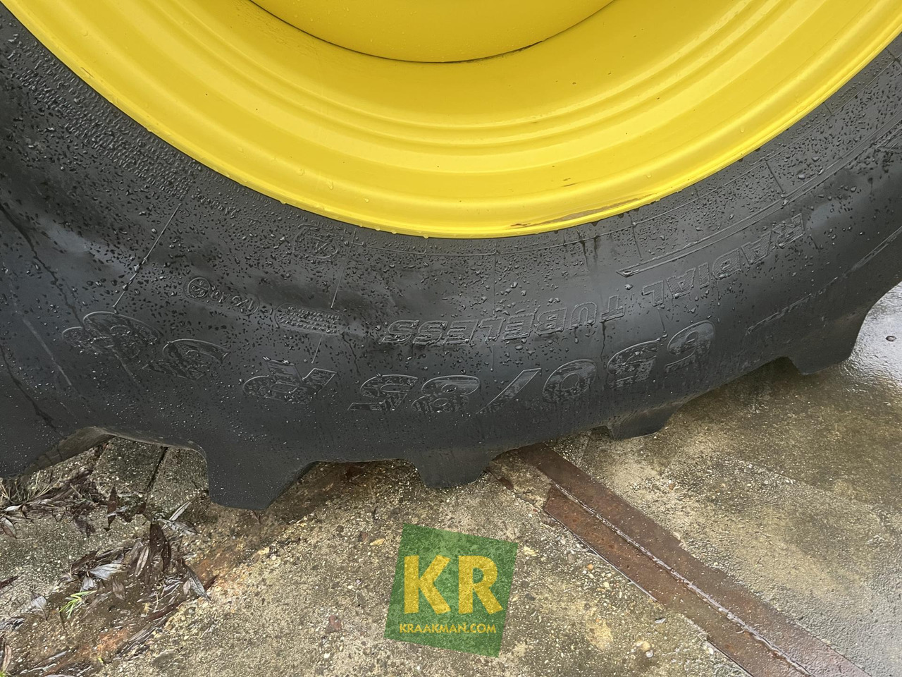Tracteur agricole John Deere 6215R: photos 12