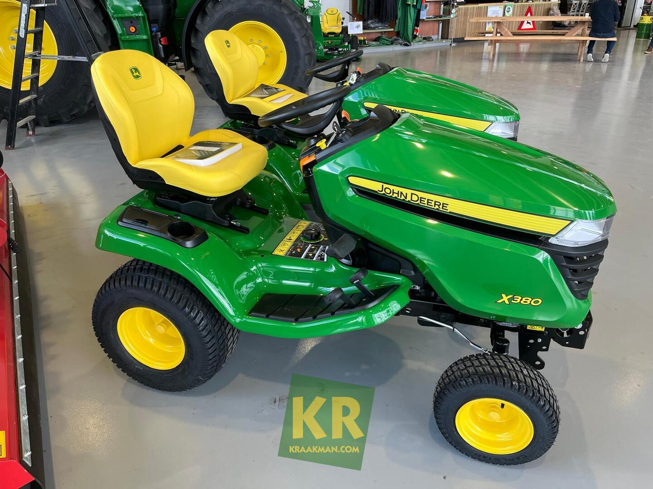 Motofaucheuse neuf John Deere X380: photos 6
