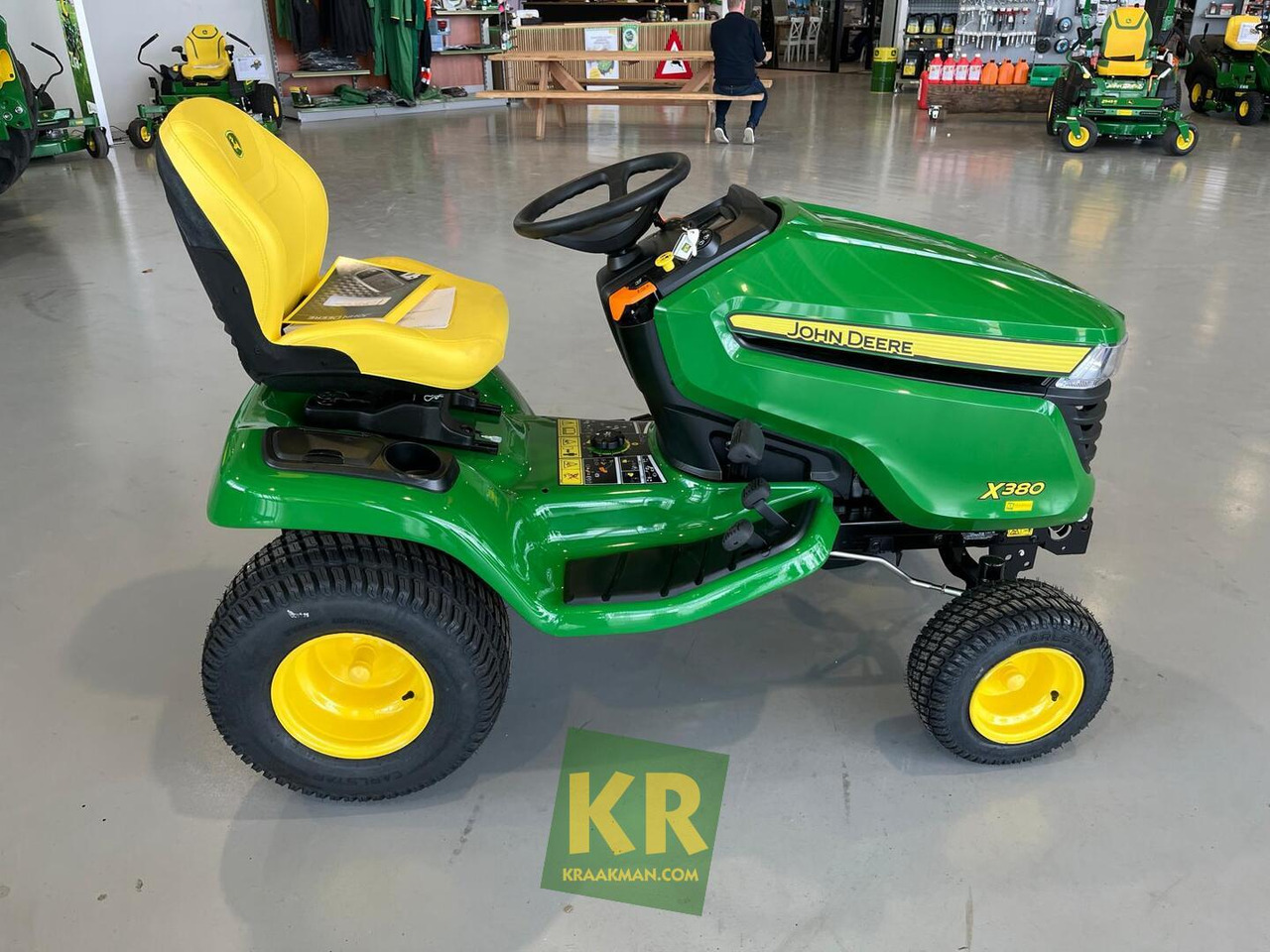 Motofaucheuse neuf John Deere X380: photos 8