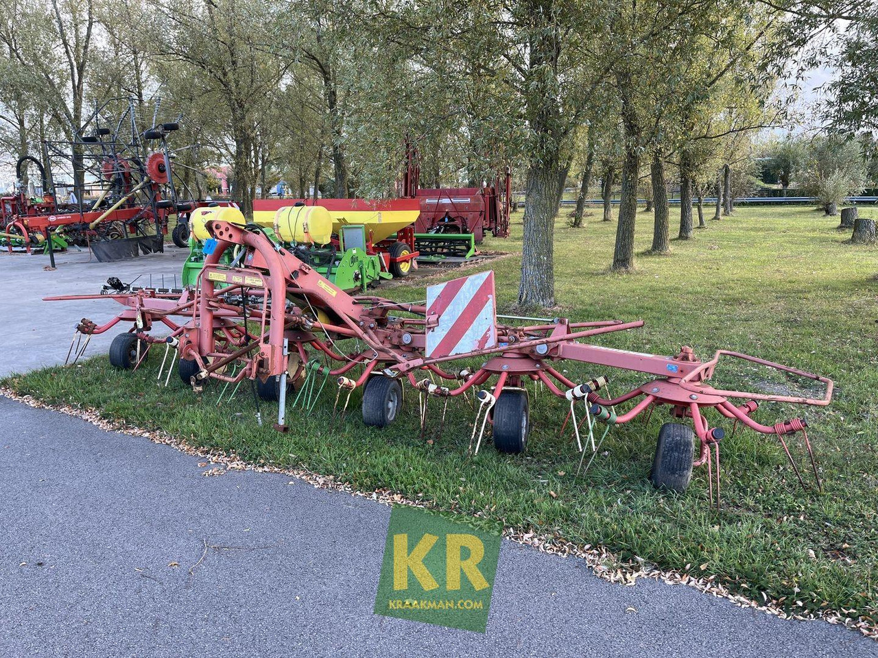 Krone KW 6.40/6 schudder - Faneuse: photos 4 Krone KW 6.40/6 schudder - Faneuse: photos 4