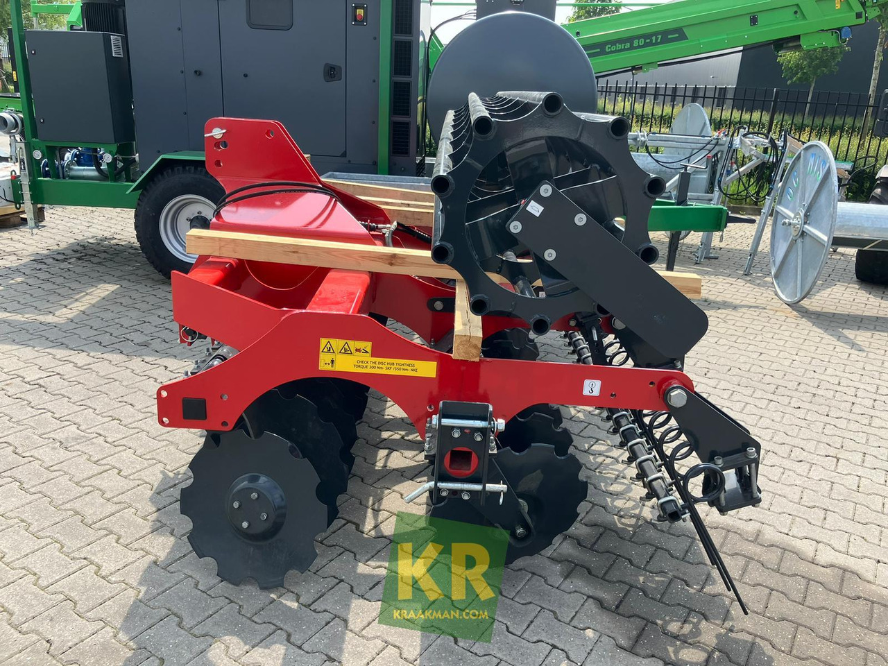 Metal Fach Overig - Cover crop: photos 3 Metal Fach Overig - Cover crop: photos 3