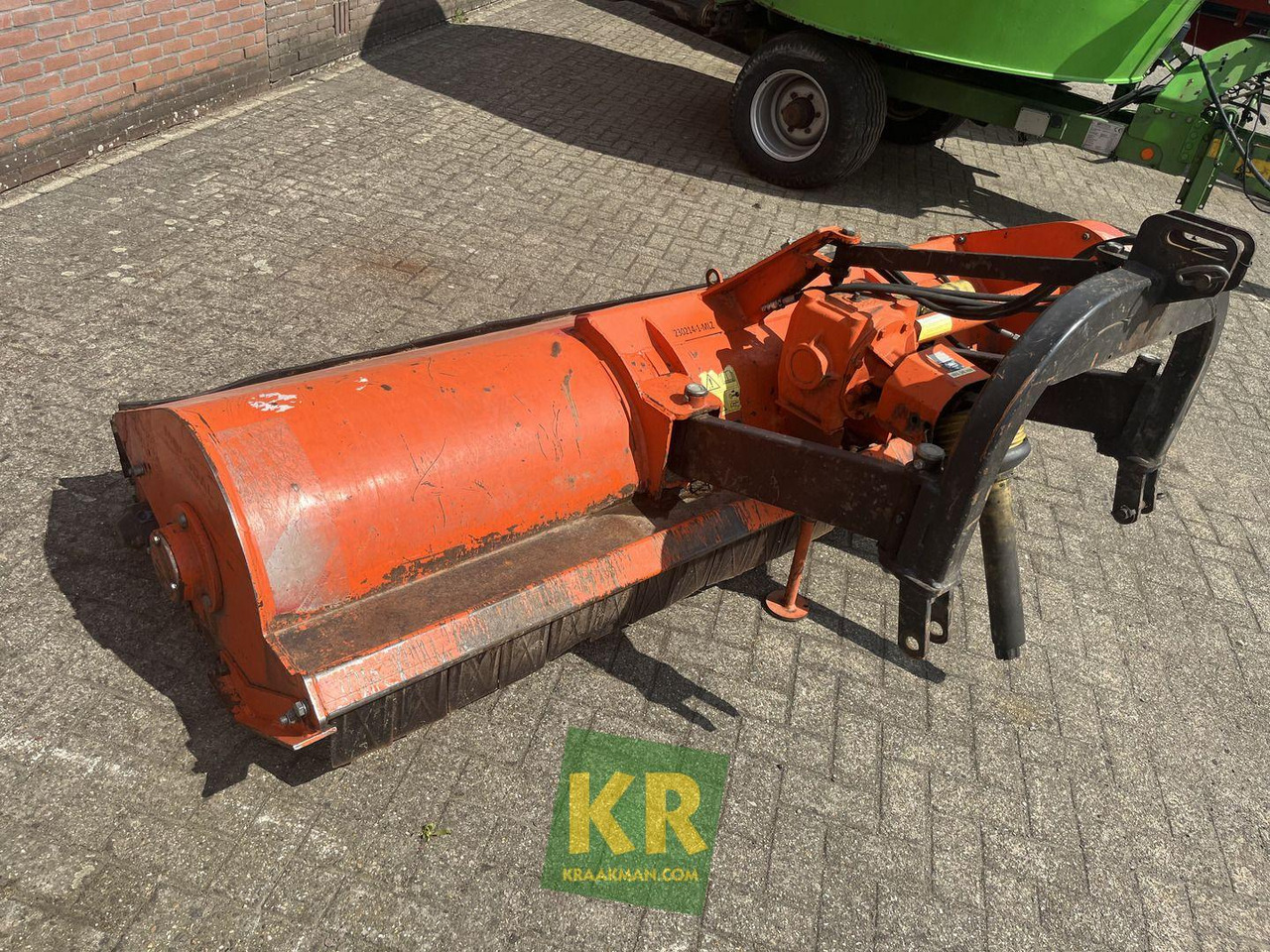 Perfect KG - Faucheuse: photos 5 Perfect KG - Faucheuse: photos 5