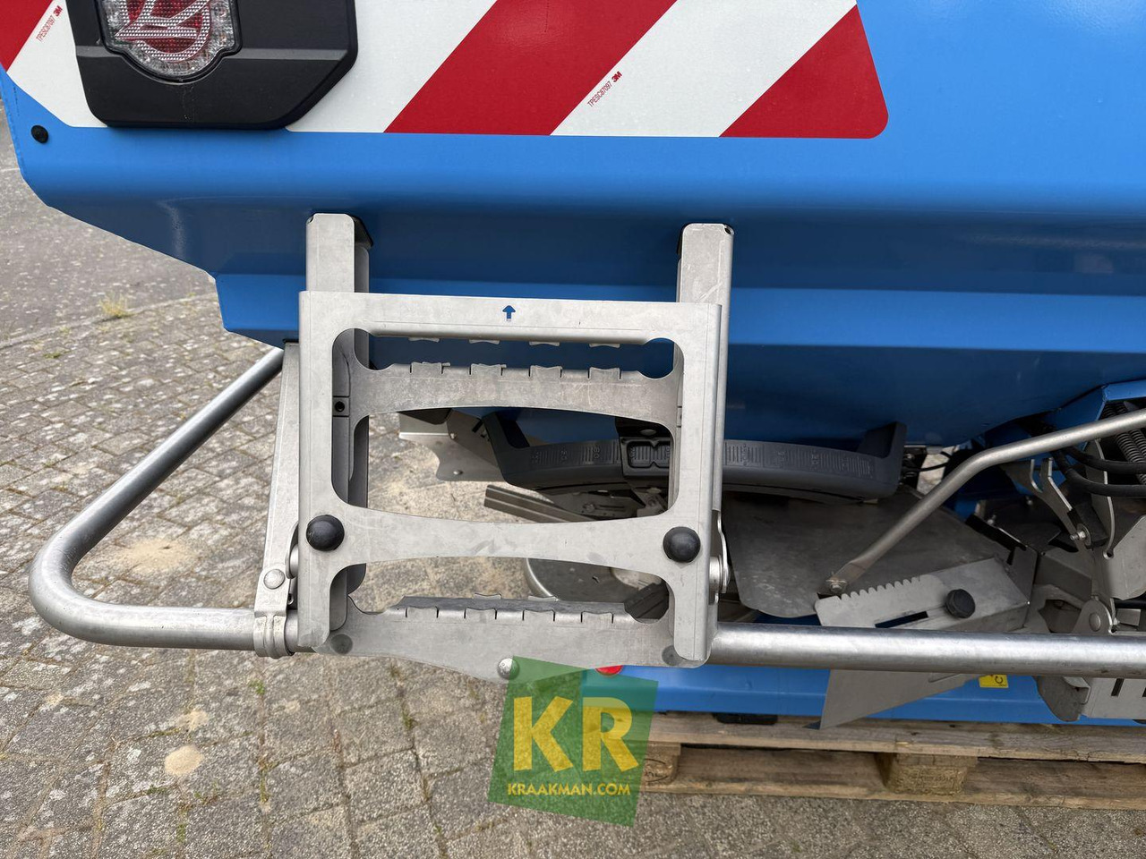 Polaris 14 Lemken - Distributeur d'engrais: photos 4 Polaris 14 Lemken - Distributeur d'engrais: photos 4