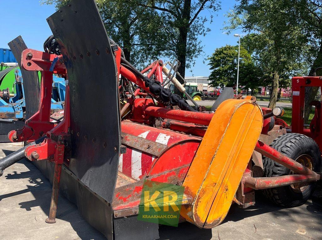 UM 27 Ducker - Faucheuse: photos 1 UM 27 Ducker - Faucheuse: photos 1