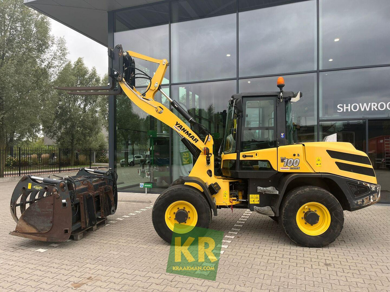 V100 shovel Yanmar - Chargeuse sur pneus: photos 2 V100 shovel Yanmar - Chargeuse sur pneus: photos 2