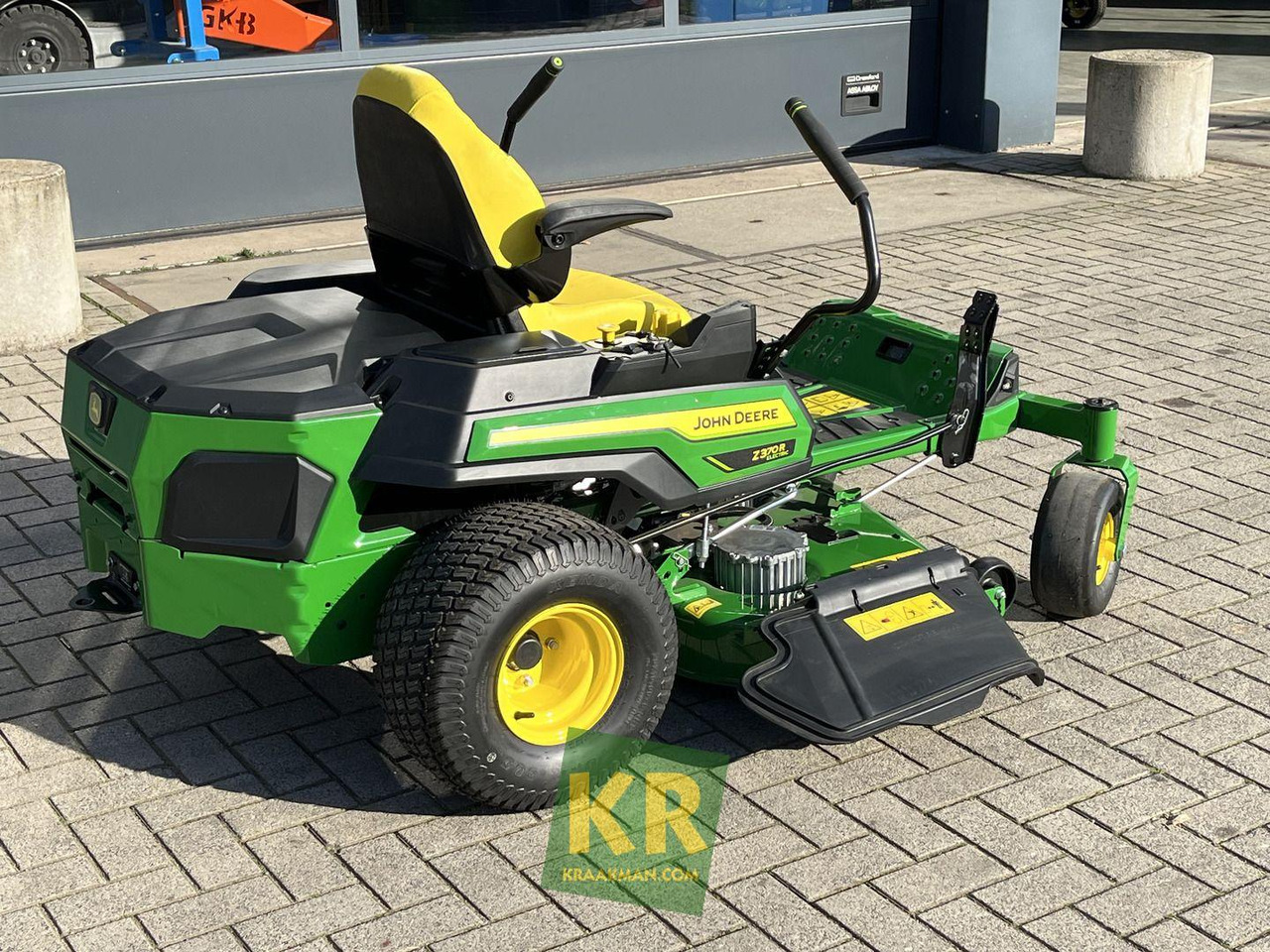 Z370R ELECTRIC John Deere - Motofaucheuse: photos 4 Z370R ELECTRIC John Deere - Motofaucheuse: photos 4