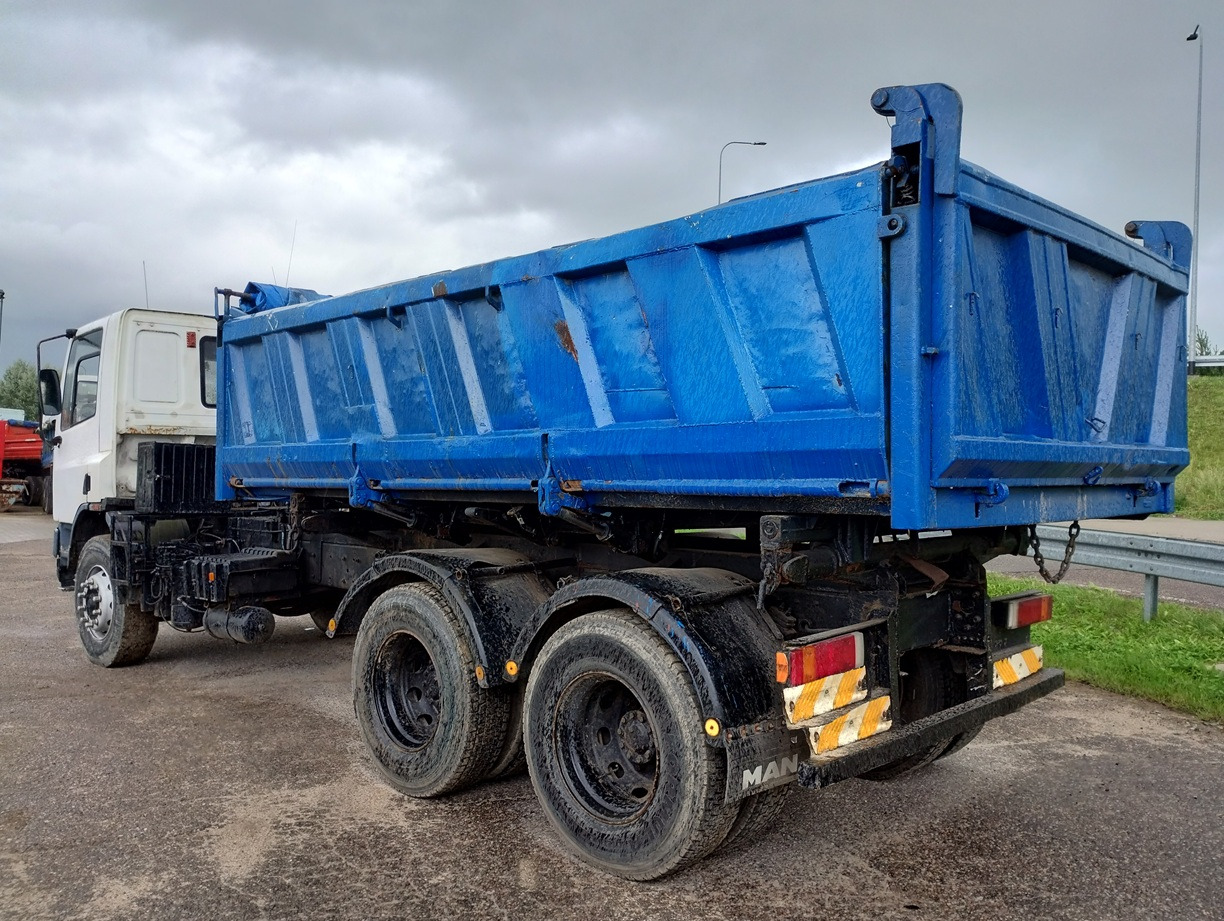 DAF 75 CF ATI 340 6x4 - Camion benne: photos 3 DAF 75 CF ATI 340 6x4 - Camion benne: photos 3