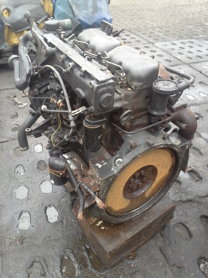 MAN D0824 L2000 153 163 - Moteur et pièces pour Camion: photos 3 MAN D0824 L2000 153 163 - Moteur et pièces pour Camion: photos 3