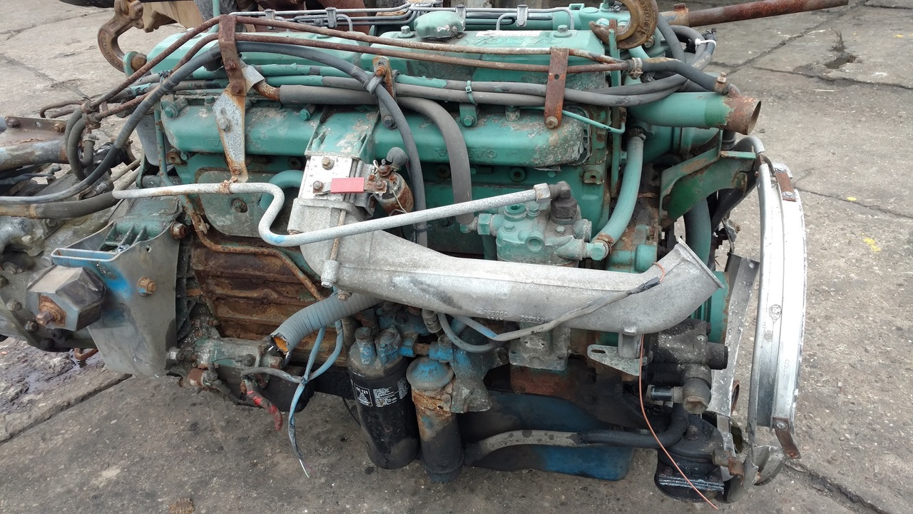 VOLVO FL6 TD63 180 220 - Moteur et pièces pour Camion: photos 2 VOLVO FL6 TD63 180 220 - Moteur et pièces pour Camion: photos 2
