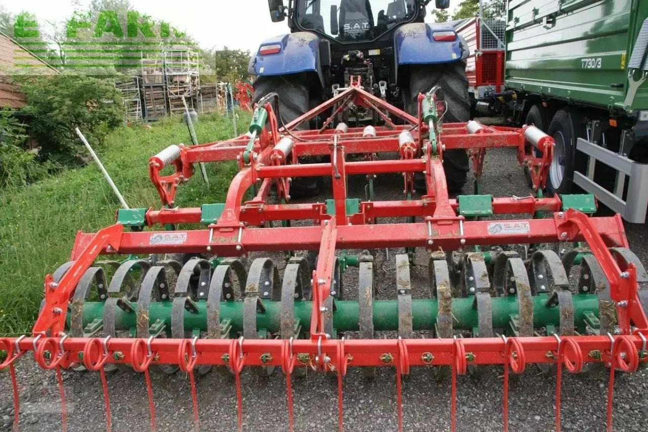 Agro-Masz runnner 40 h-aktion-mulchgrubber-neu - Bineuse: photos 5 Agro-Masz runnner 40 h-aktion-mulchgrubber-neu - Bineuse: photos 5