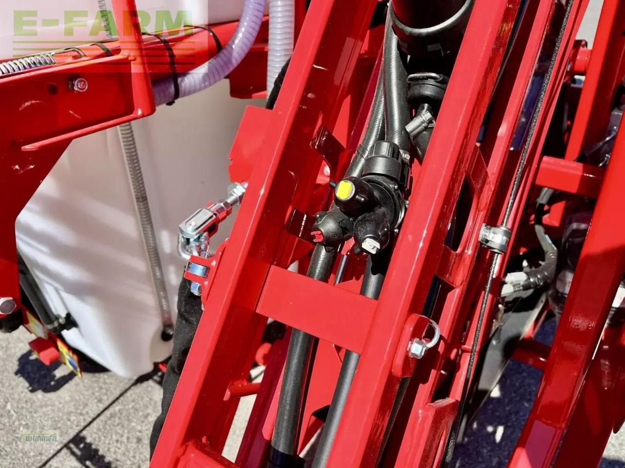 Pulvérisateur traîné Agromehanika ags 1200 - feldspritze 15m: photos 13 Pulvérisateur traîné Agromehanika ags 1200 - feldspritze 15m: photos 13