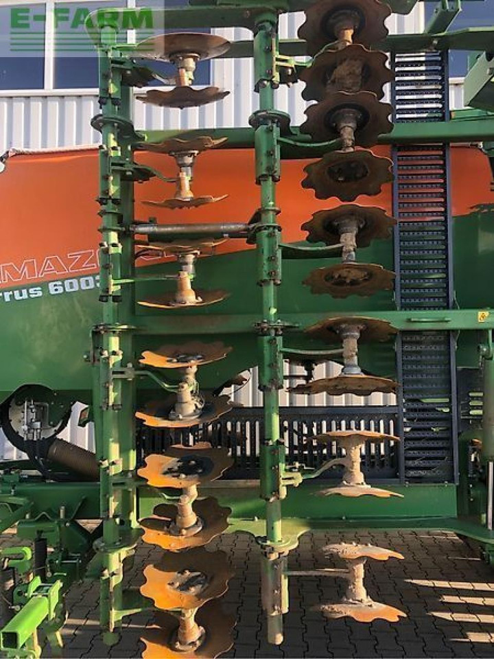 Amazone cirrus 6003-2 - Semoir: photos 4 Amazone cirrus 6003-2 - Semoir: photos 4