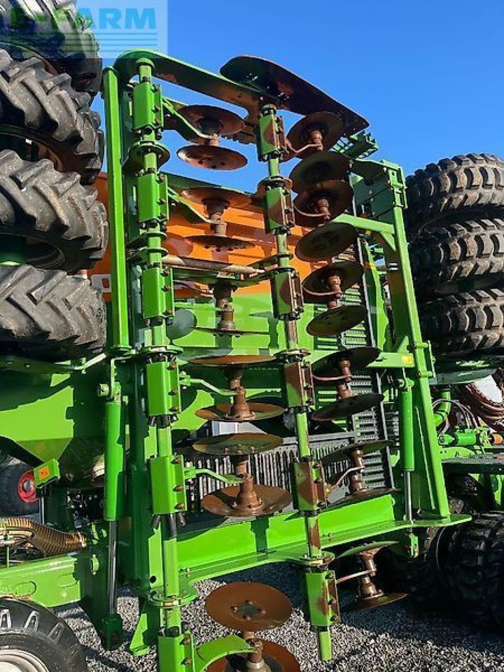 Amazone cirrus 6003-2 - Semoir: photos 3 Amazone cirrus 6003-2 - Semoir: photos 3