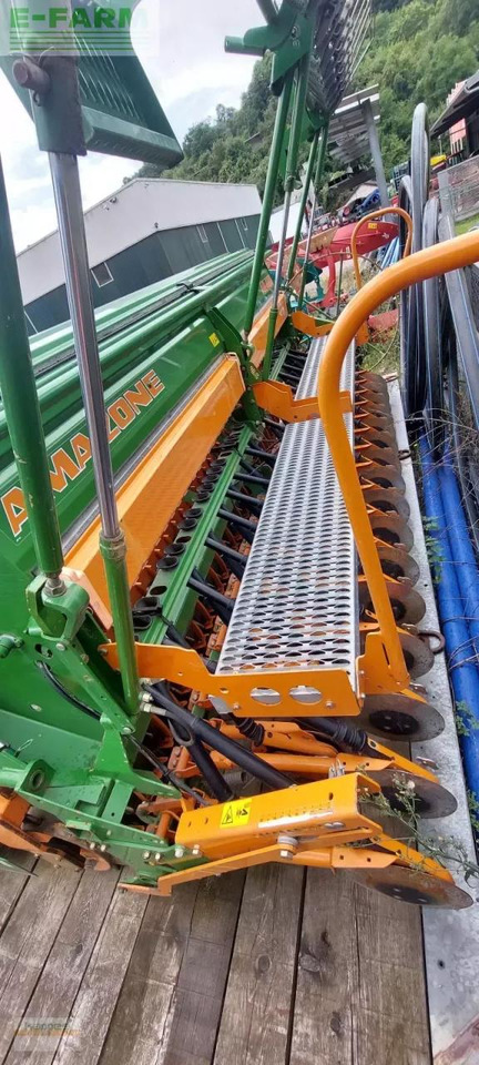 Amazone ke 403 + ad 403 - Combiné de semis: photos 4 Amazone ke 403 + ad 403 - Combiné de semis: photos 4