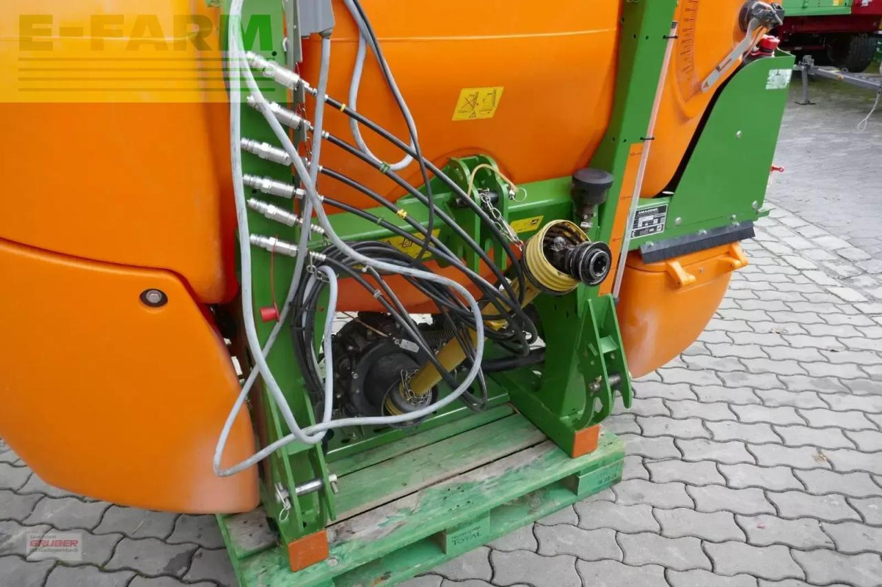 Amazone uf 1201 - Pulvérisateur traîné: photos 3 Amazone uf 1201 - Pulvérisateur traîné: photos 3