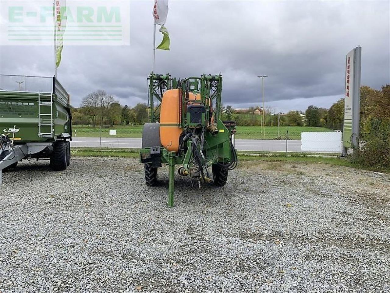 Amazone ug 3000 nova - Pulvérisateur traîné: photos 2 Amazone ug 3000 nova - Pulvérisateur traîné: photos 2