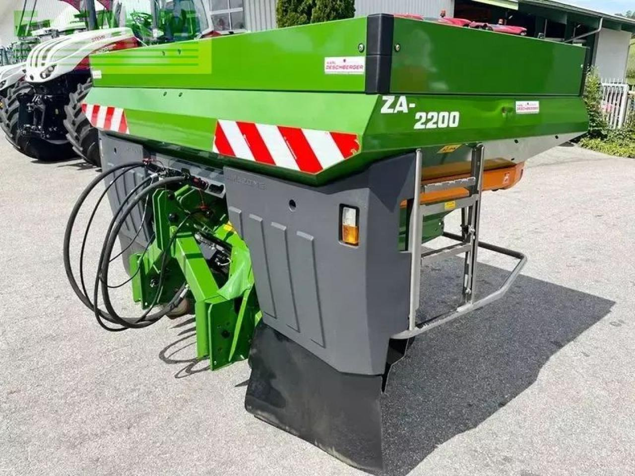 Amazone za-ts 2200 profis hydro wiegestreuer (3.000 l) - Distributeur d'engrais: photos 1 Amazone za-ts 2200 profis hydro wiegestreuer (3.000 l) - Distributeur d'engrais: photos 1