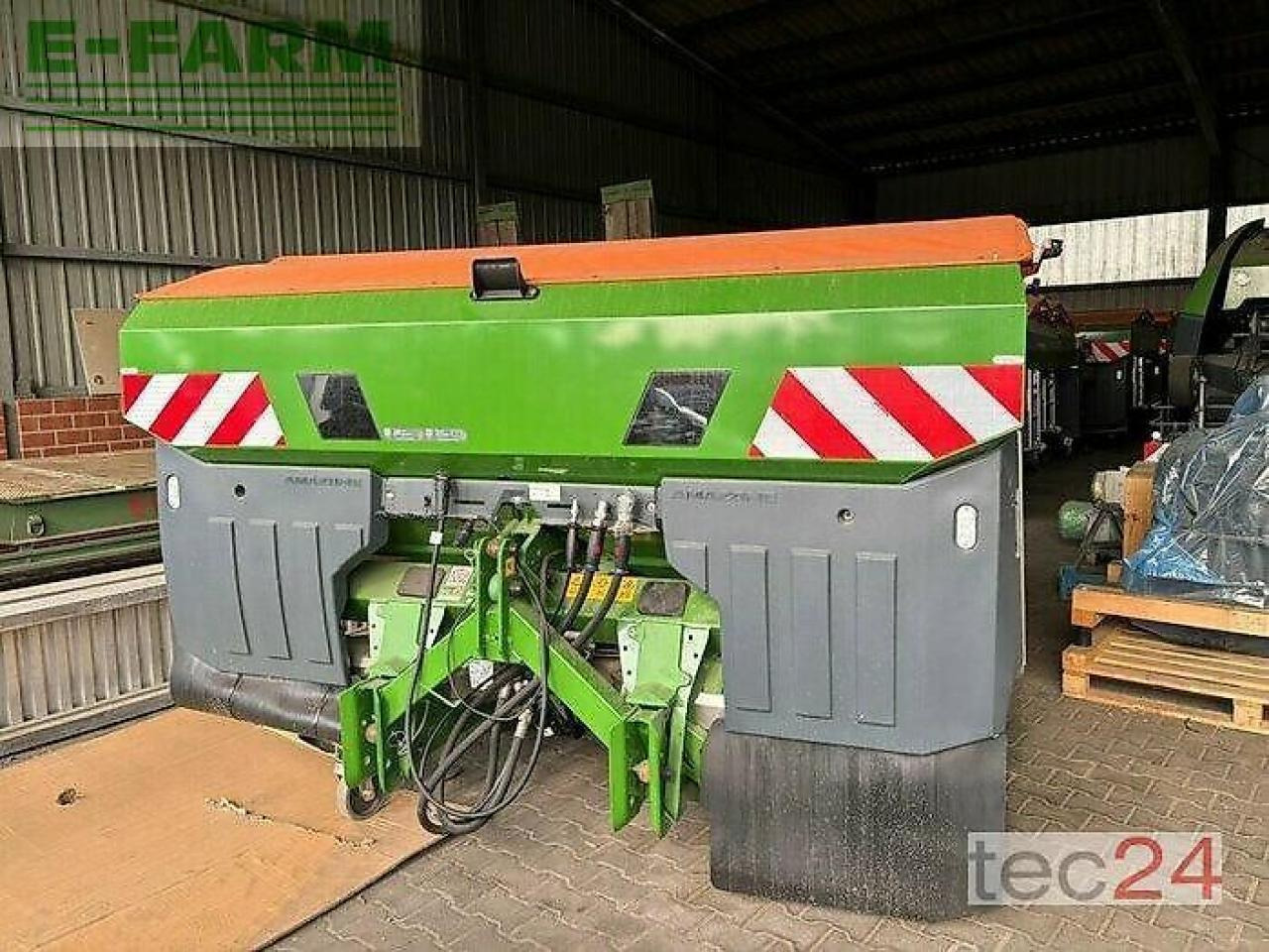 Amazone za-ts 3200 hydro - Distributeur d'engrais: photos 1 Amazone za-ts 3200 hydro - Distributeur d'engrais: photos 1