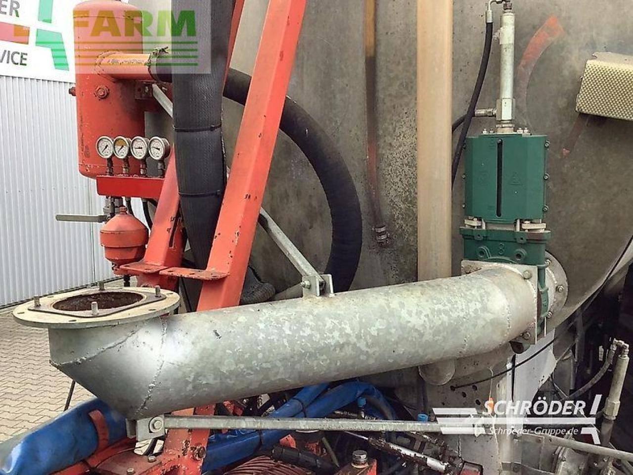 Epandeurs Bruns 26000 l: photos 8 Epandeurs Bruns 26000 l: photos 8